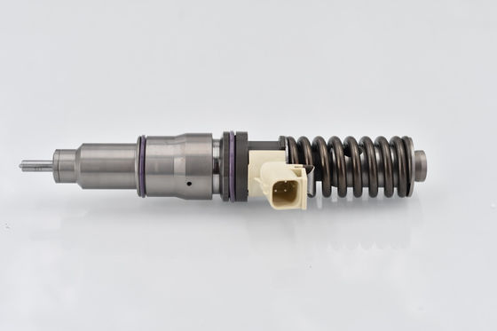 Fuel Injector BEBE 4B17101    for volvo diesel engine