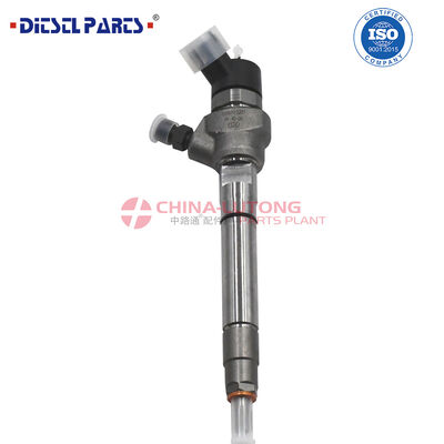 Common Rail Fuel Injector 0445110859   for    YC6J180-50、YC6J200-50、YC6J220-50、YC6J240-50