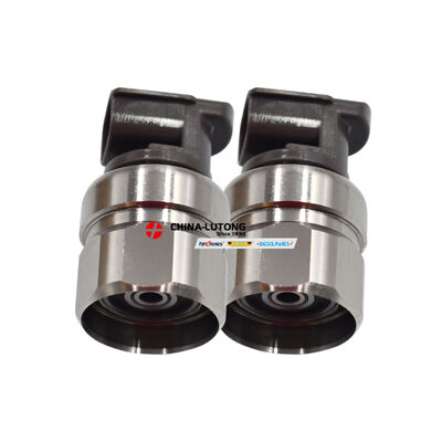 Common Rail Injector Solenoid Valve 295050-0460      for 23670-30400 095000-6222 095000-8871 for 1KD-FTV 3.0L D-4D