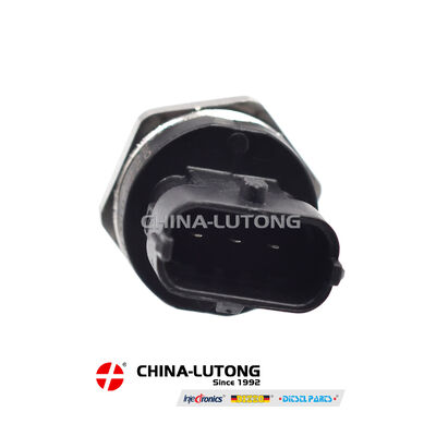 Diesel Rail Pressure Sensor 0 281 002 864     for Ive-co Opel Fiat Lancia Alfa Romeo Vol-vo Cummin-s 0281006158 0281002707