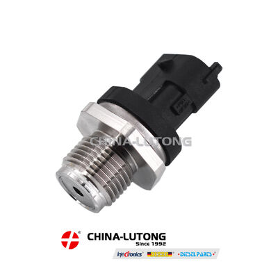 Diesel Rail Pressure Sensor    0 281 006 327   for Dodge Ram 2500 3500 6.7L Cummin-s 2007-2012 5297640 4937283 68002436AD